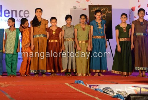 Special kids present a spectacular fashion show 1